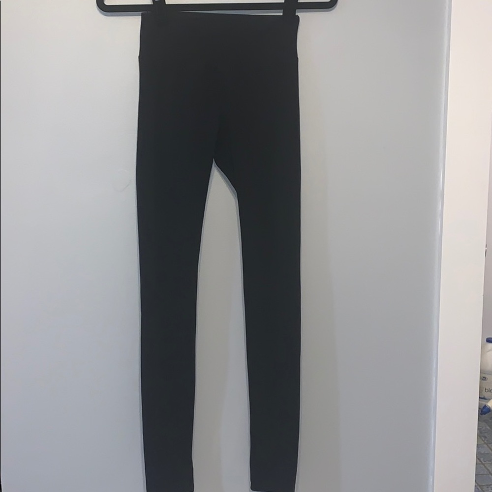 Black aerie leggings